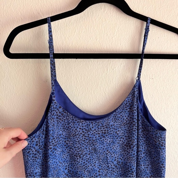 & Other Stories leopard print midi slip dress in blue, size 4 - Picture 5 of 11